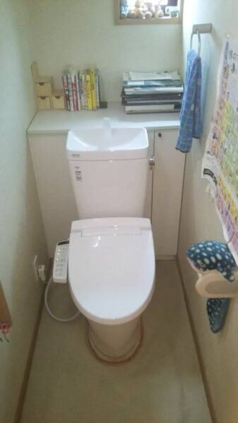 東海市 H様 / 水漏れしていたトイレを交換