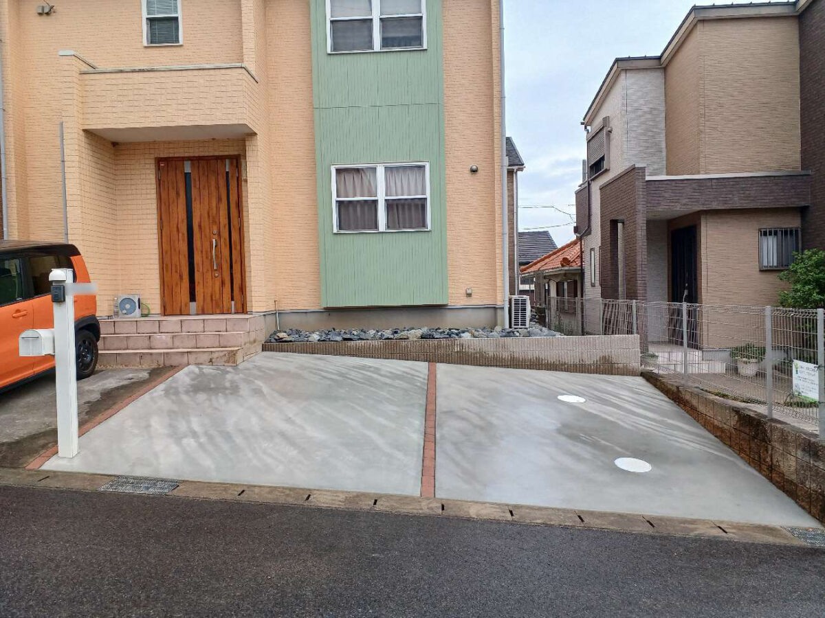 畑を駐車場へ外構リフォーム