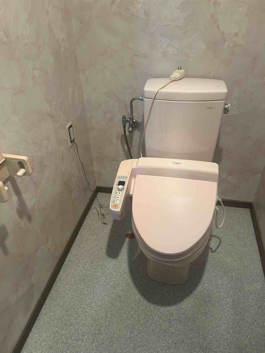 水漏れ不安を解消し、将来を見据えた安心のトイレリフォーム