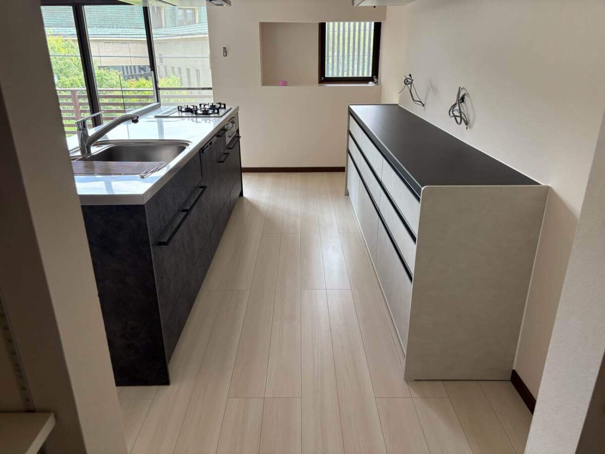 10年先も美しく。ステディアで叶える高耐久な対面キッチン空間