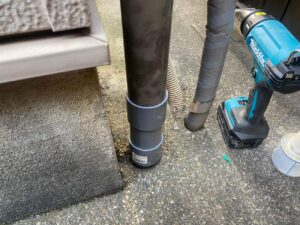 【阿久比町】雨樋補修と洋室の壁紙リフォーム