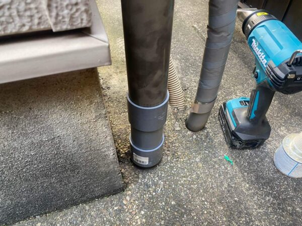 【阿久比町】雨樋補修と洋室の壁紙リフォーム