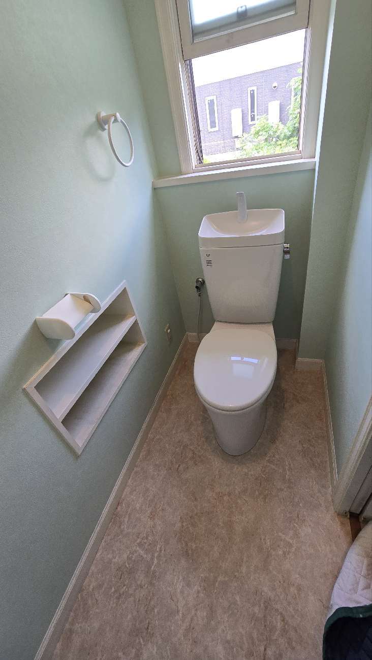 【知多市】2階トイレの故障・交換リフォーム！ご要望に応じた最適なシンプルプラン｜リフォームウイング
