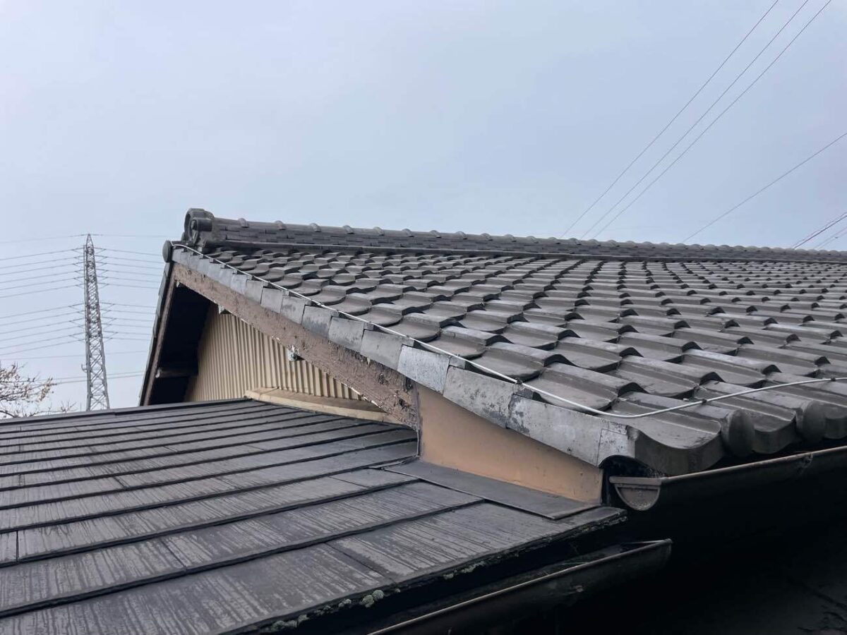 見逃しがちな原因も見逃さない！南面・北面の徹底点検と補修で雨漏り不安を解消